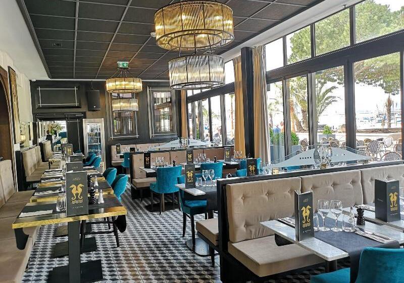 Отель Hôtel Restaurant Le Touring   Teritoria