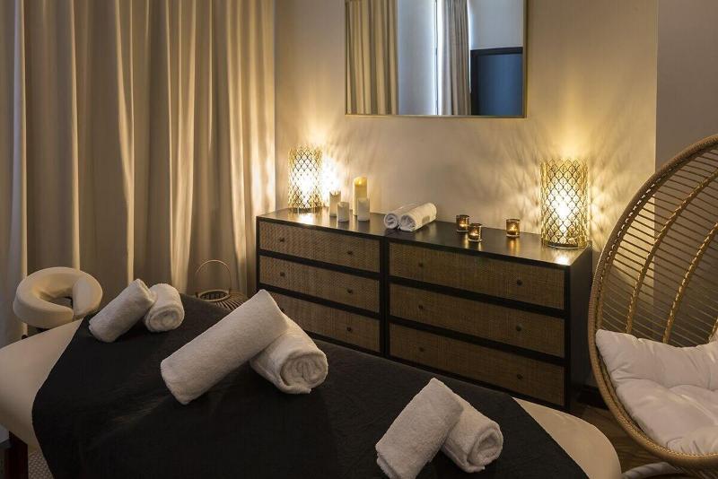 Отель Hôtel Restaurant Le Touring   Teritoria