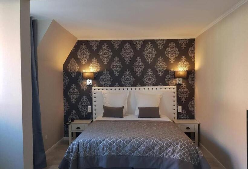 Отель Le Trophée By M Hôtel Spa