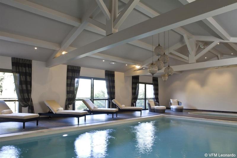 Le Vallon De Valrugues Hotel Spa & Villas