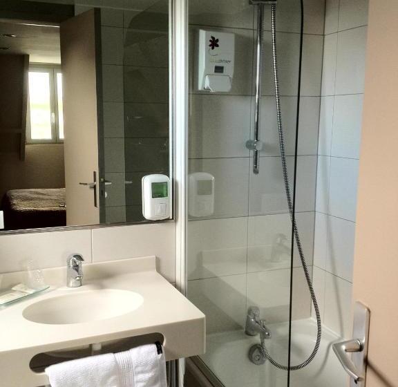 בית מלון כפרי Les Arcades