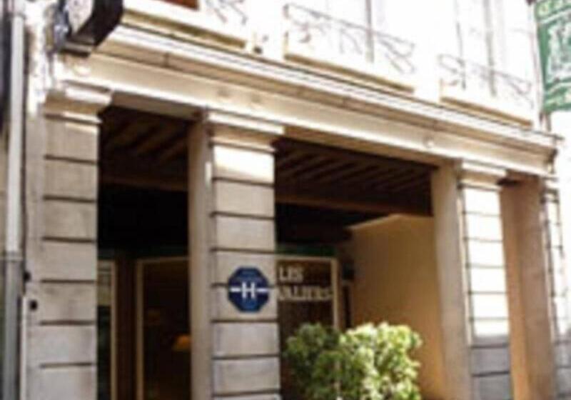 Отель Les Chevaliers