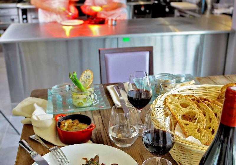 ホテル Les Glycines   Hôtel & Spa   Teritoria