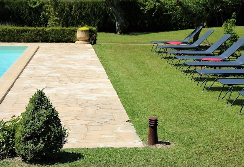 ホテル Les Glycines   Hôtel & Spa   Teritoria