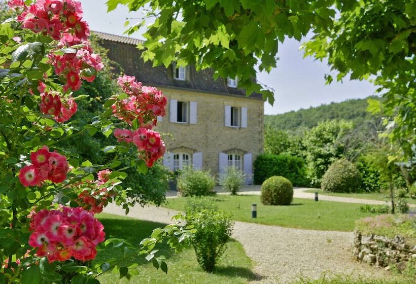 هتل Les Glycines   Hôtel & Spa   Teritoria