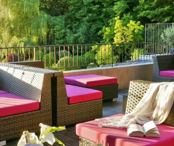 هتل Les Glycines   Hôtel & Spa   Teritoria