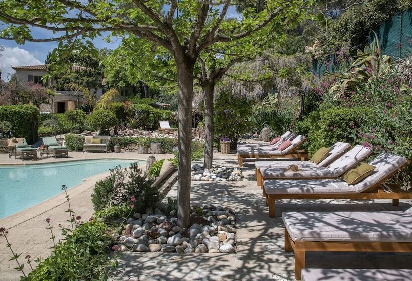 בית מלון כפרי Les Messugues