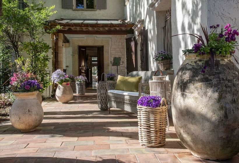 בית מלון כפרי Les Messugues