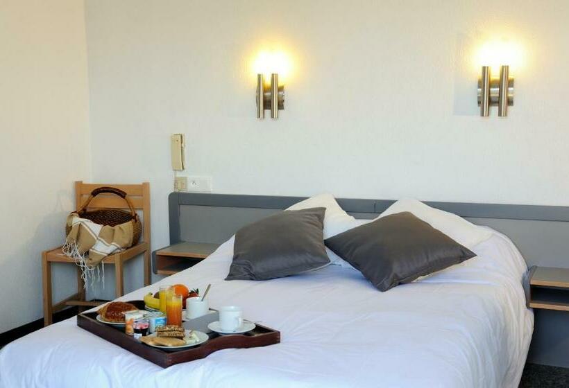 ホテル Hôtel Les Mimosas