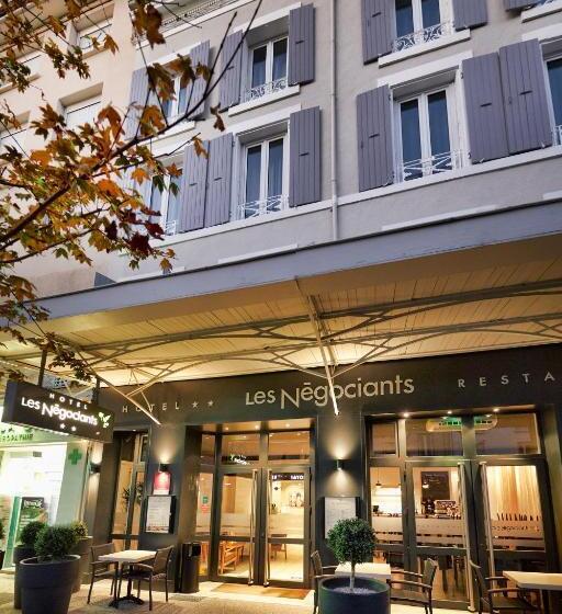 בית מלון כפרי Les Negociants