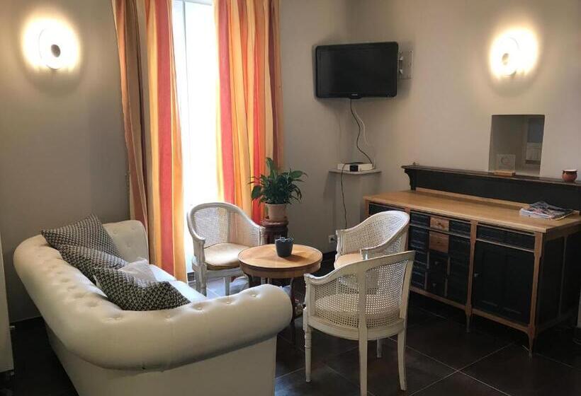 فندق Les Pastels