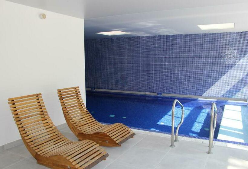 ホテル Les Pleiades Hôtel Spa Restaurant