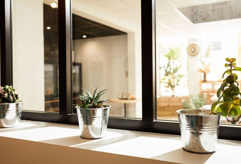 Hôtel Les Sables   Urban Style   By Logis Hotels