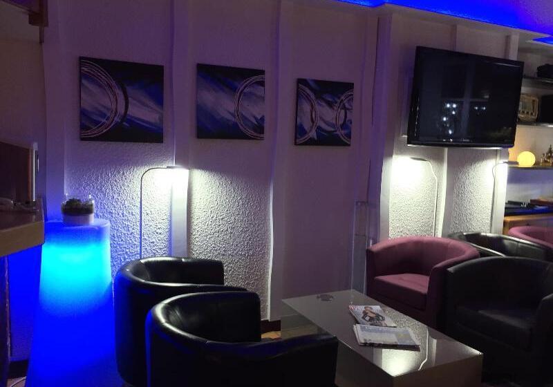 ホテル Les Trois Luppars