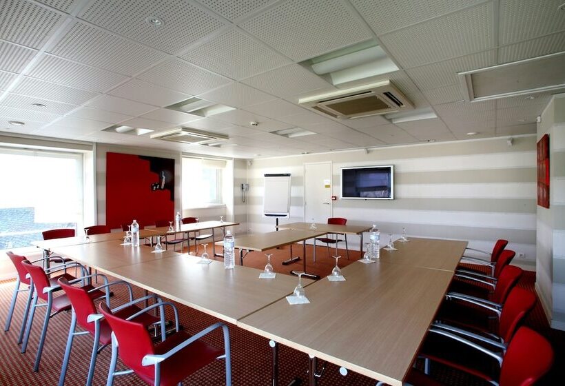 בית מלון כפרי Logis Ar Milin