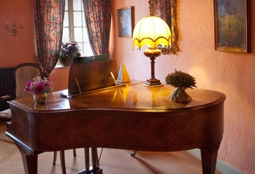 فندق Logis Arts Et Terroirs