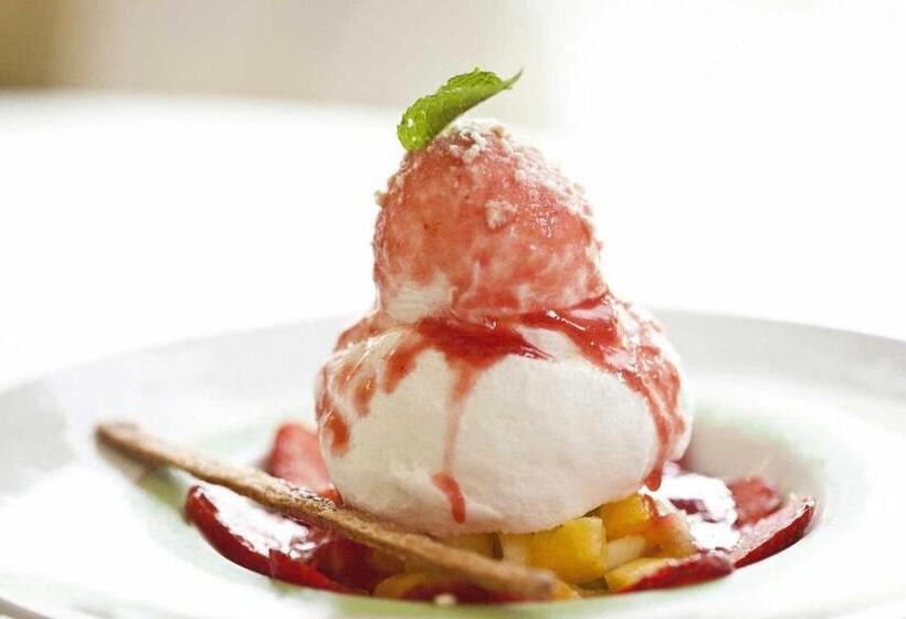 호텔 Logis Hôtel Restaurant Le Coq Hardi