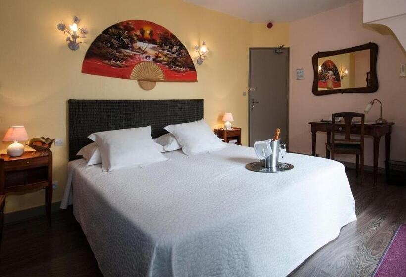 호텔 Logis Hôtel Restaurant Le Coq Hardi