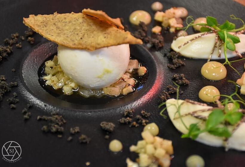 Отель Logis L Auberge