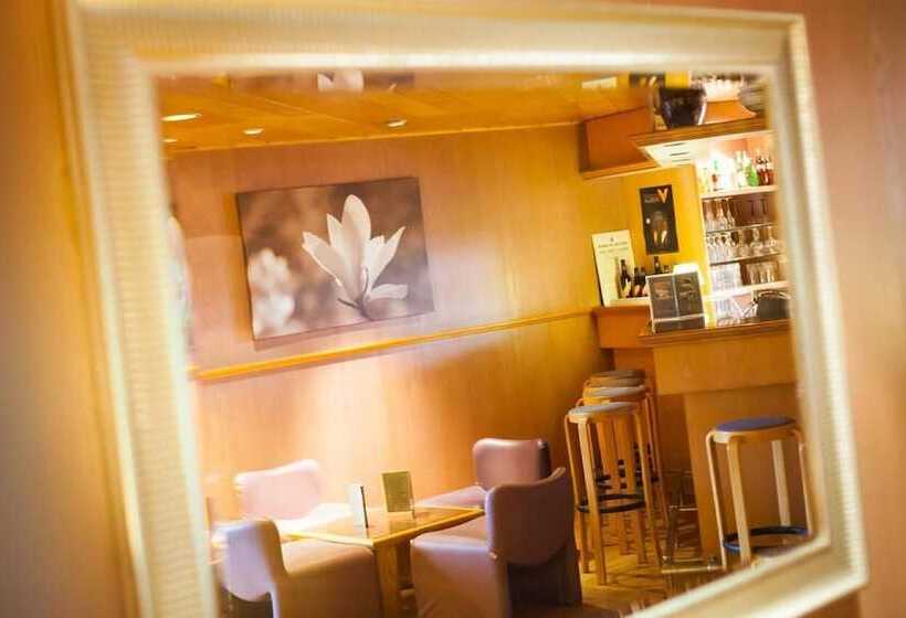 בית מלון כפרי Logis Le Relais Fleuri