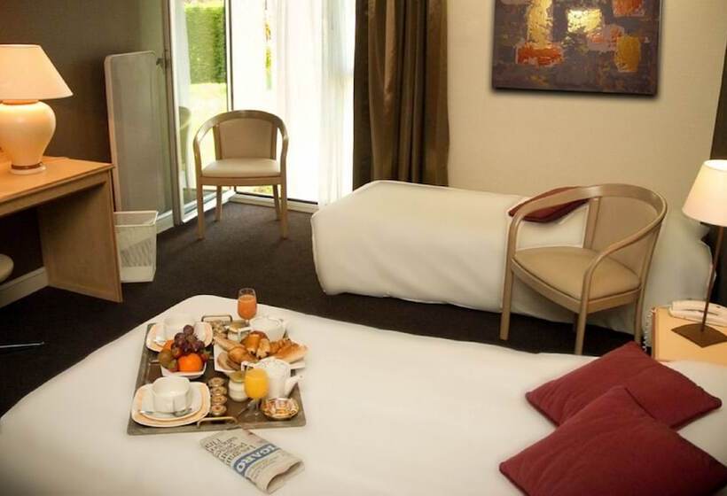 בית מלון כפרי Logis Le Relais Fleuri