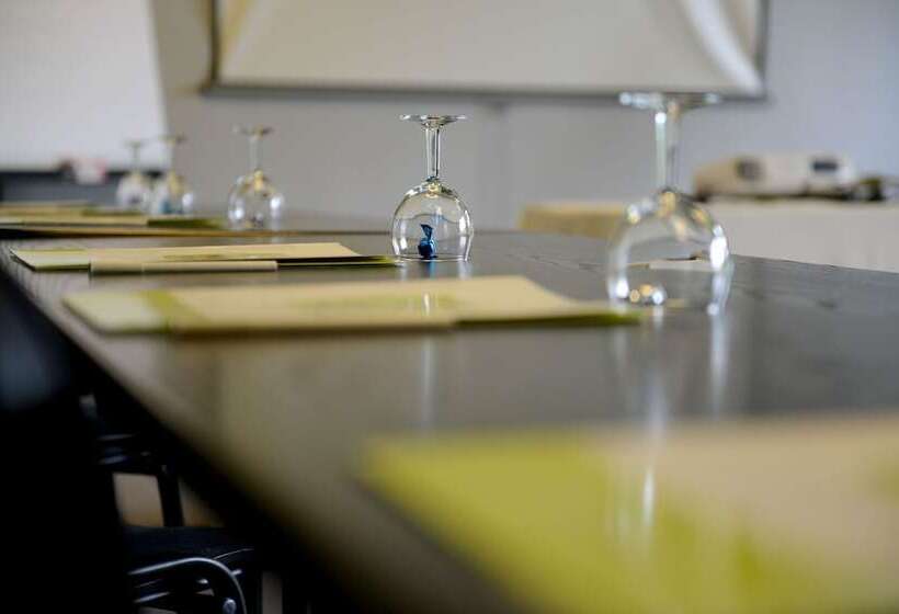 هتل Logis Le Vieux Logis