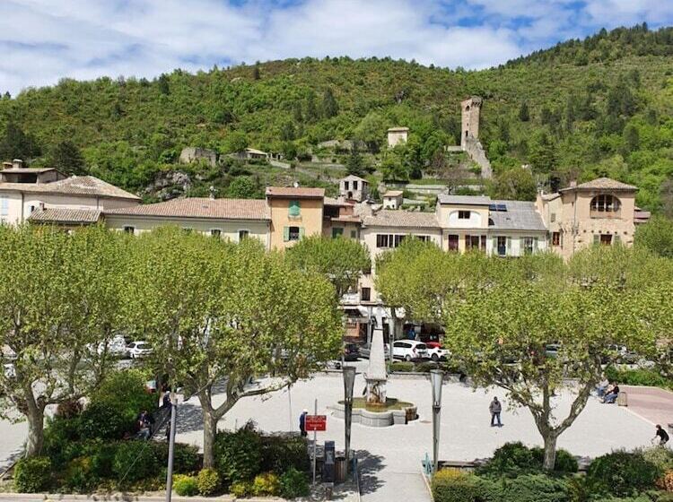 Отель Ma Petite Auberge