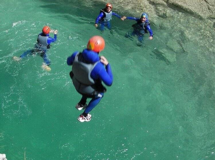 Отель Ma Petite Auberge