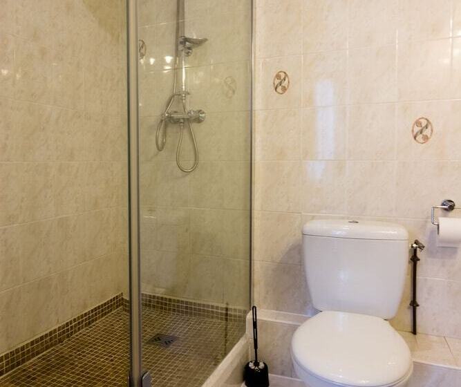 Отель Ma Petite Auberge