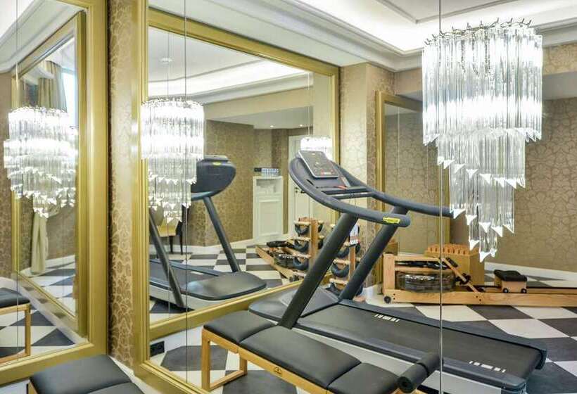 ホテル Maison Astor Paris, Curio Collection By Hilton