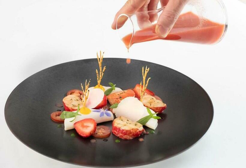 Отель Maison Lameloise