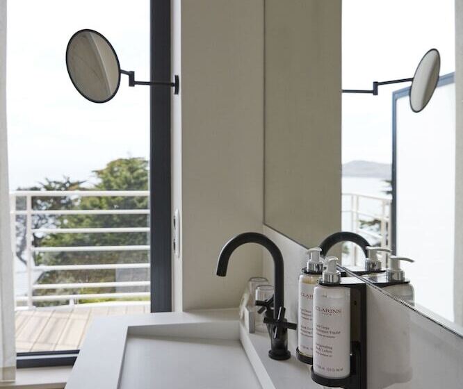 هتل Manoir De Lan Kerellec