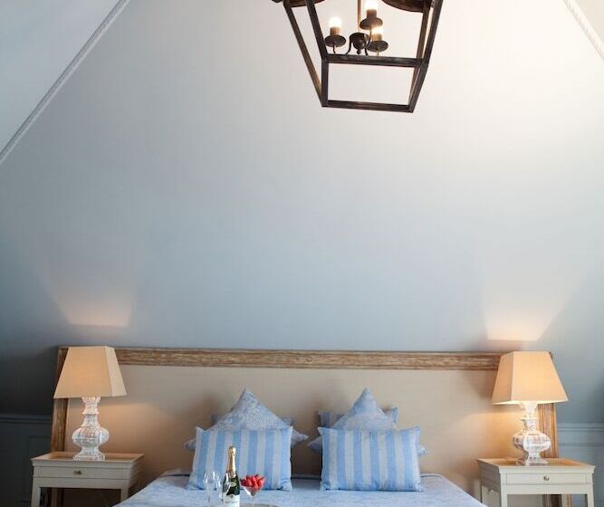 هتل Manoir De Lan Kerellec