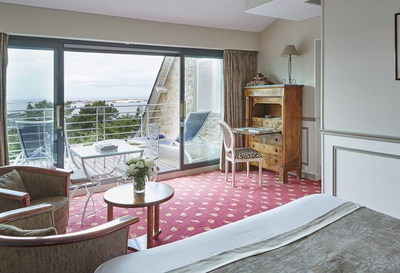 هتل Manoir De Lan Kerellec