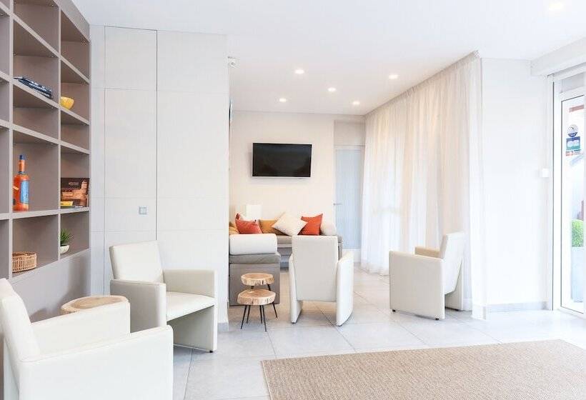 ホテル Méditerranée