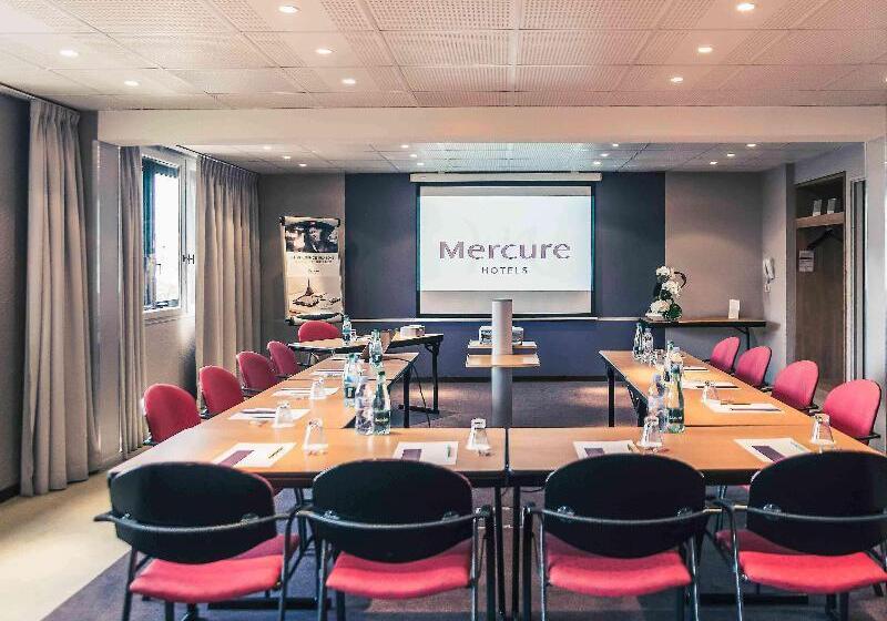 Отель Mercure Angers Centre De Congrès