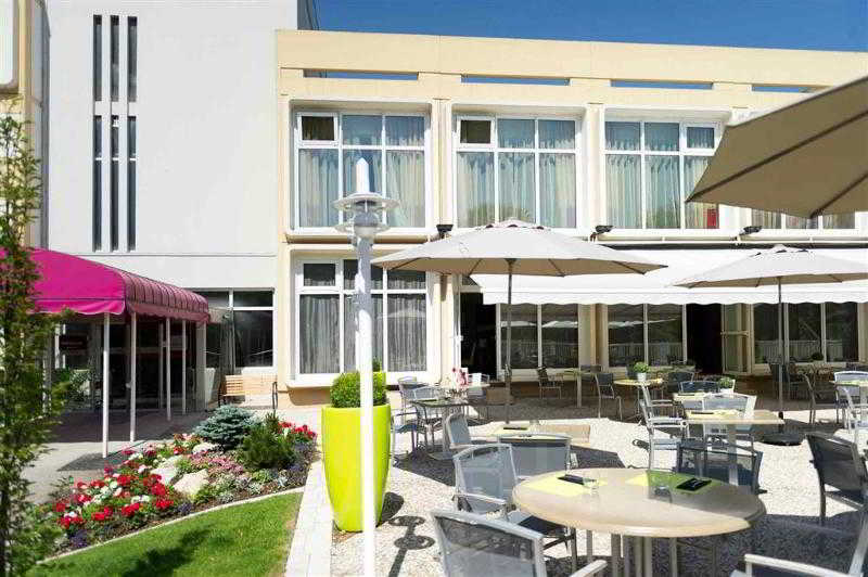 בית מלון כפרי Mercure Annemasse Porte De Geneve