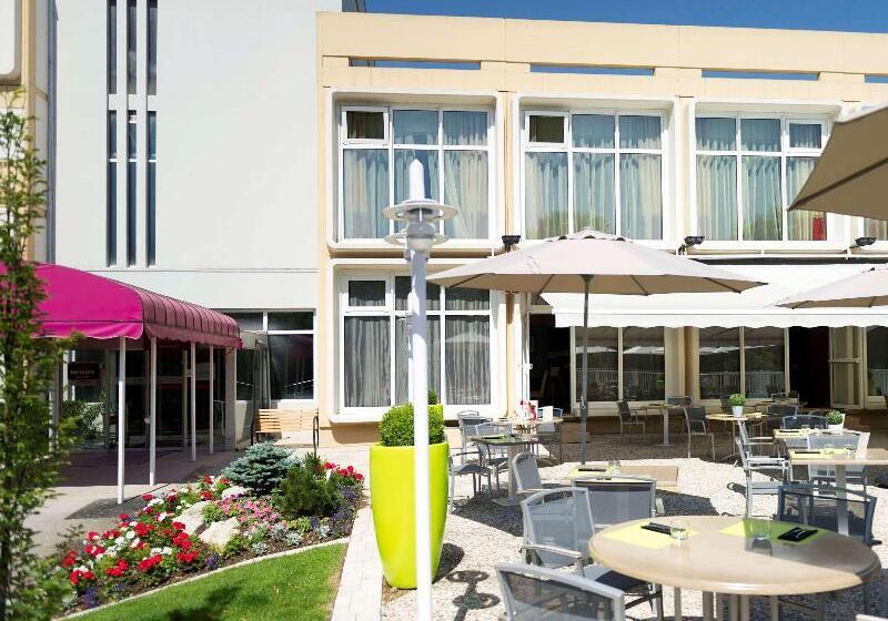 בית מלון כפרי Mercure Annemasse Porte De Geneve