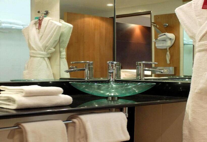 בית מלון כפרי Mercure Caen Centre Port De Plaisance