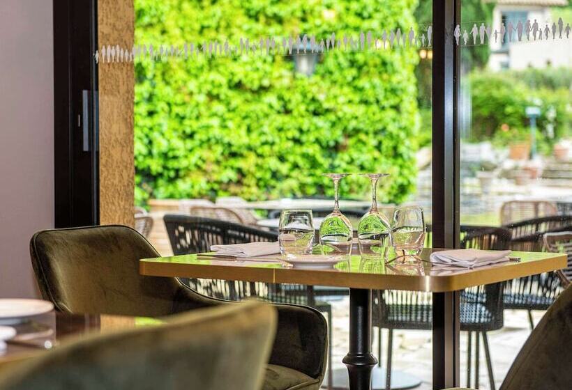 هتل Mercure Carcassonne La Cite