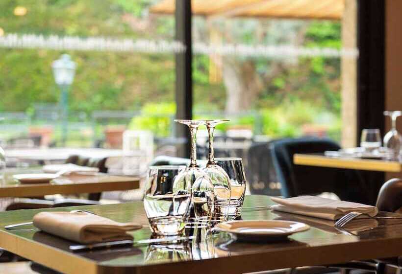 هتل Mercure Carcassonne La Cite