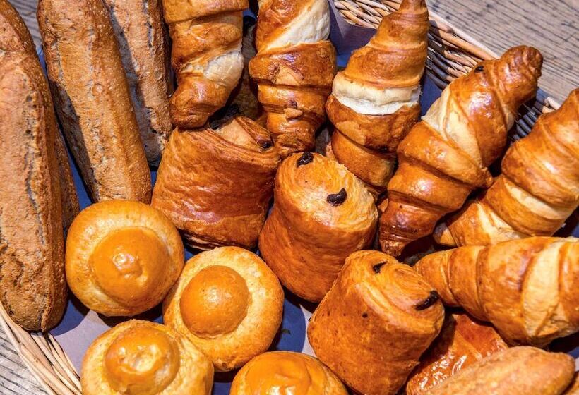 هتل Mercure Carcassonne La Cite