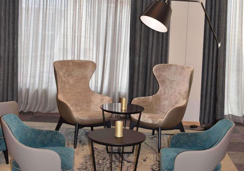 Отель Mercure Colmar Centre Unterlinden