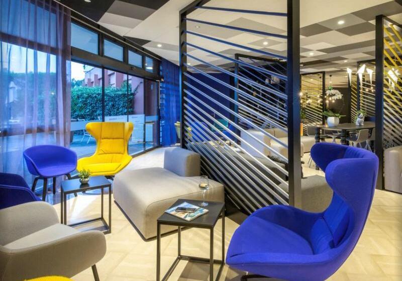 בית מלון כפרי Mercure Hyères Centre Côte D Azur