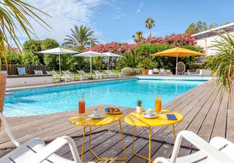 בית מלון כפרי Mercure Hyères Centre Côte D Azur