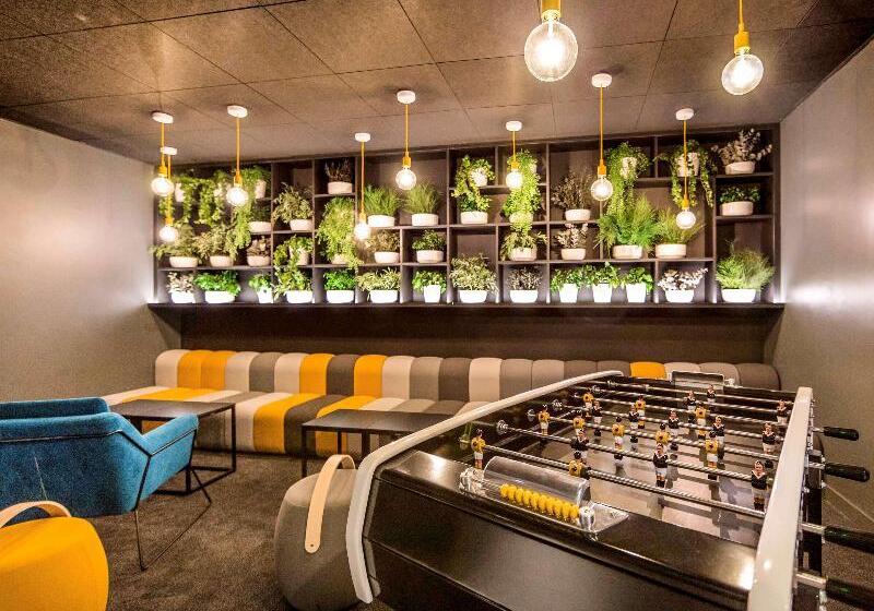 בית מלון כפרי Mercure Hyères Centre Côte D Azur