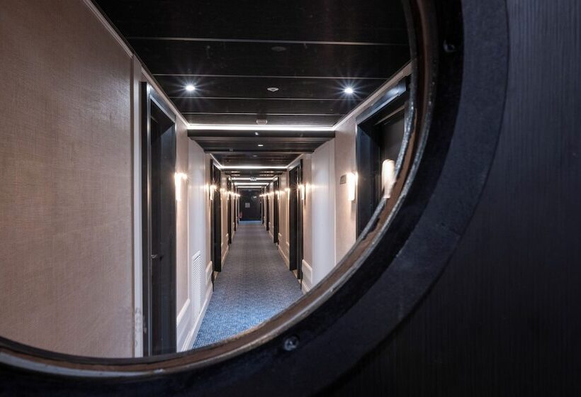 هتل Mercure La Rochelle Vieux Port