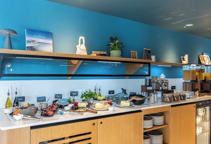 هتل Mercure La Rochelle Vieux Port