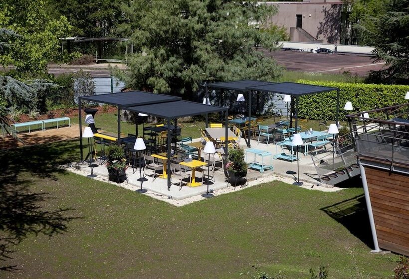 فندق Mercure Lyon Charbonnieres