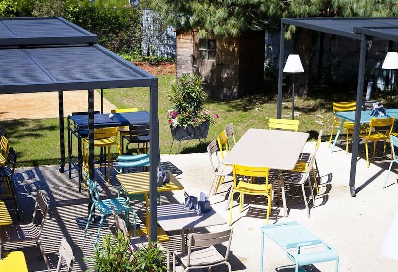 فندق Mercure Lyon Charbonnieres